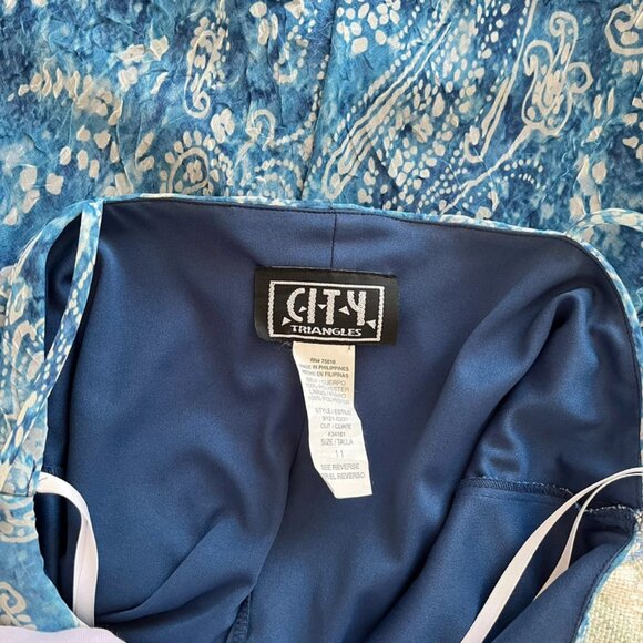 Blue and white cowl neck floral paisley city triangles summer dress - Picture 5 of 5